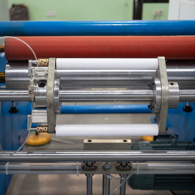 0.009-0.03mm Rohstoff Halbautomatische 2 Spindel Aluminiumfolie Wiederaufwicklung Maschine