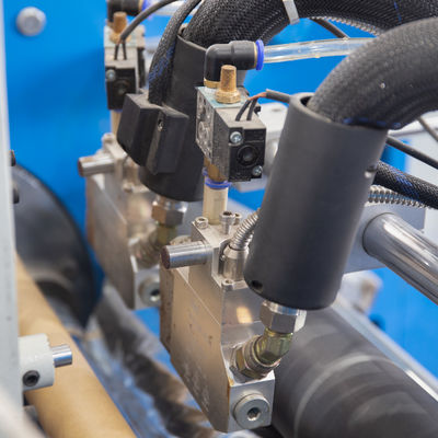 Automatische Aluminiumfolie Schneidmaschine mit 14 kW Leistung und 380 V Spannung