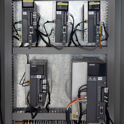 2600*2100*1500 Metallblatt Automatische Sägeblattbefestigungsmaschine für Aluminiumfolie