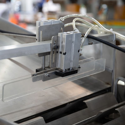 Automatische Verpackungsmaschine mit automatischer Verpackung