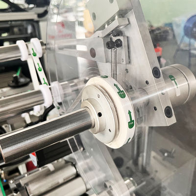 Vollautomatische Verpackungswickmaschine mit Hauptmaschinengröße 4400*1500*2200mm