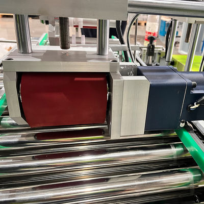 25 Stück/Min. Elektrisch angetriebene Aluminiumfolie-Roll-Windemaschine für den Haushalt