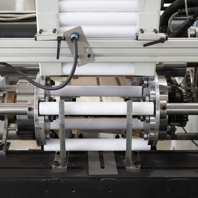 Automatische 4-Wellen-Bäckpapier-Wiederwickler mit Aluminiumfolie