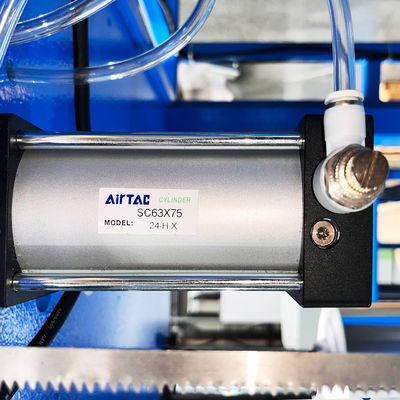 Einfache Handschneidmaschine für die Frisur von Aluminiumfolienrollen