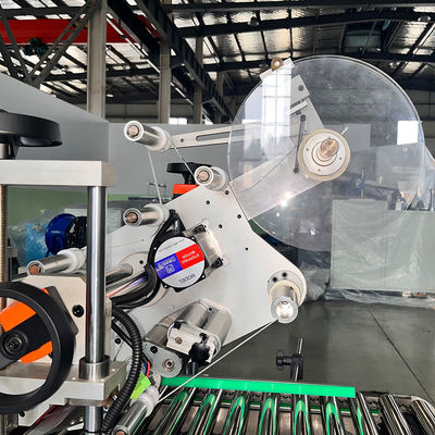 Vollautomatische 4 Spindel Cling Film Aluminiumfolie Roll Rewinding Maschine für Produkte