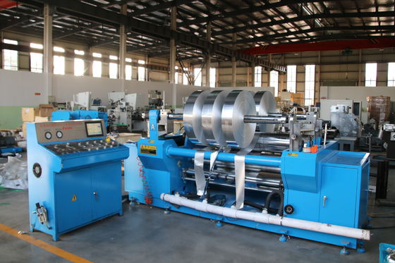 Nahrungsmittelgeschäft 3700 * 1800 * 1500mm Automatische Aluminiumfolie Schneid- und Umwickelmaschine